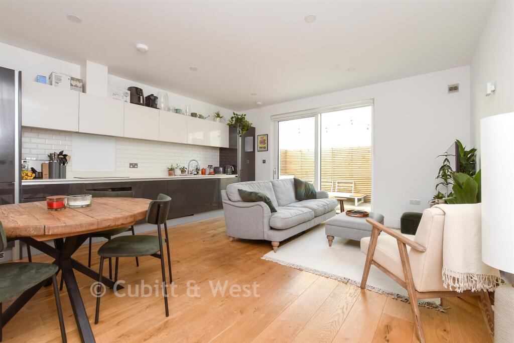 Kitchen Living/Dining Room