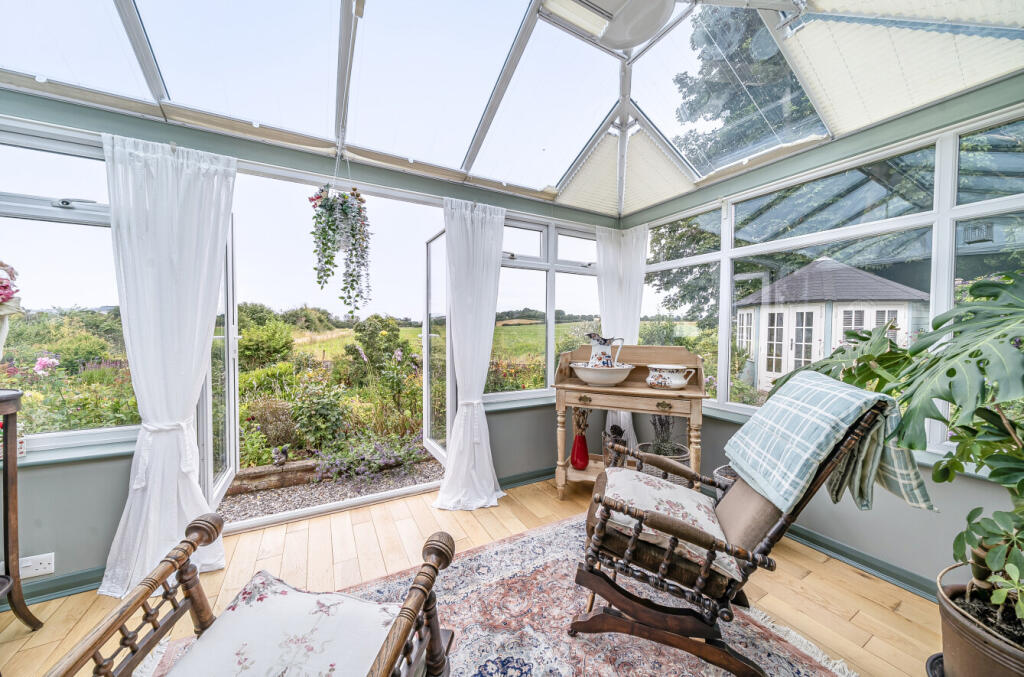 Conservatory/Sunroom