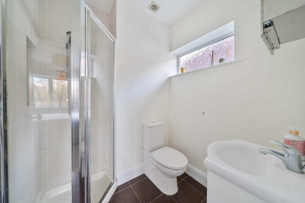 1394641-23-694bcf...