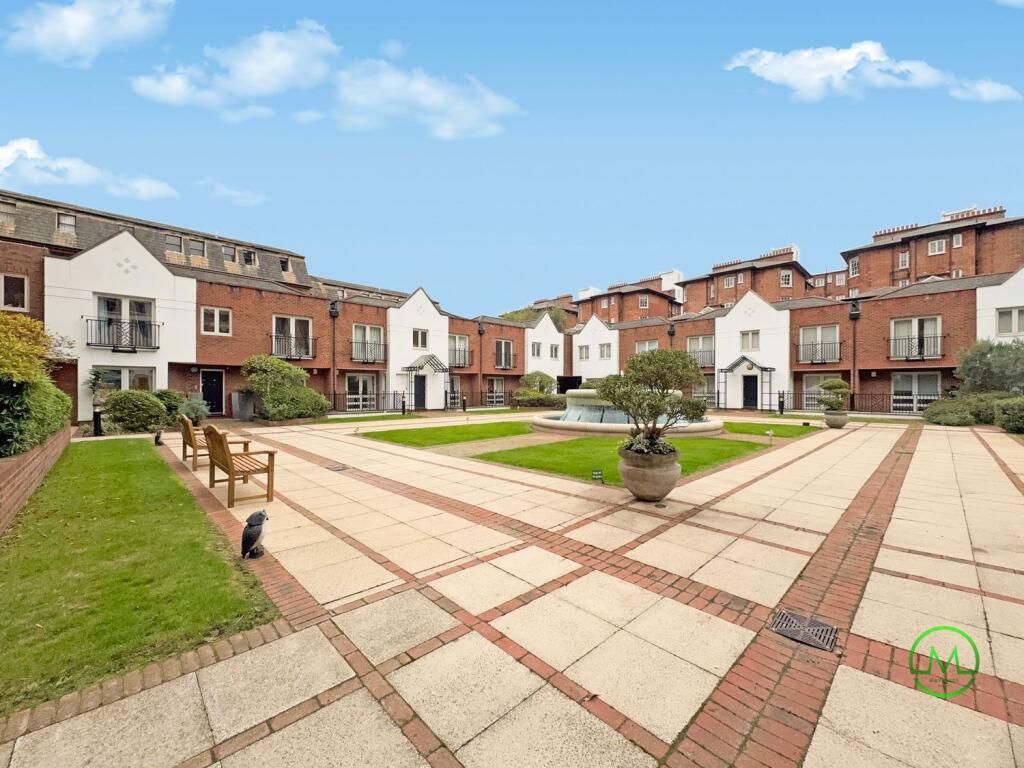 4 Bedroom Mews House