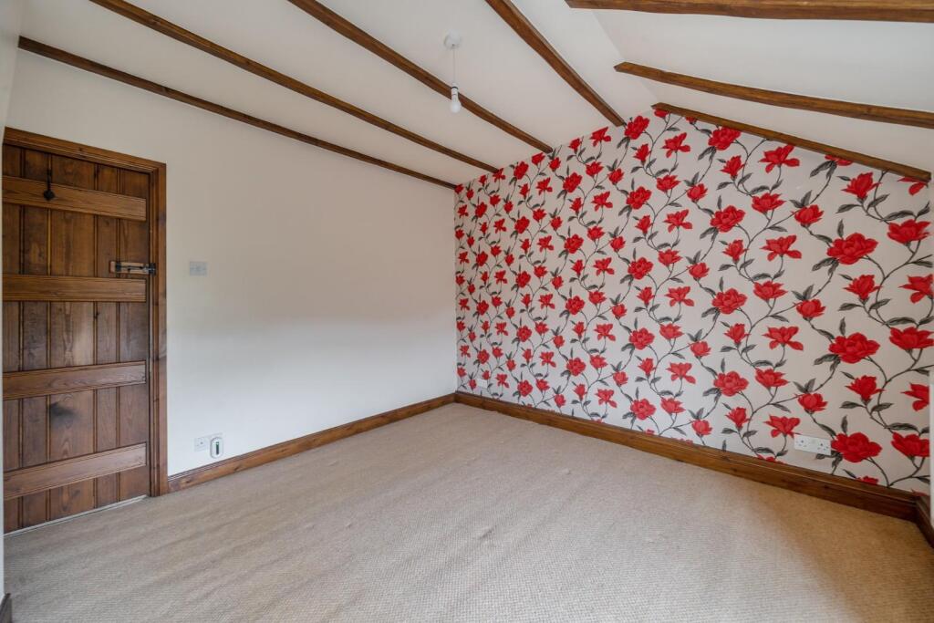 Bedroom 2.jpg
