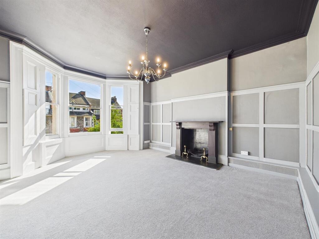 2 - Detached Victorian Villa for Auction, Weston-s