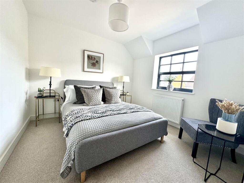 BEDROOM 3