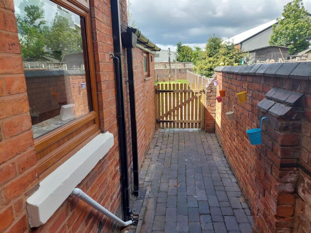 345846730_249297011008557_4630126459458429849_n.jp