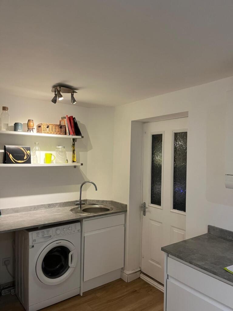 d0f4c966-436b-408e-9df6-f0821723d35f