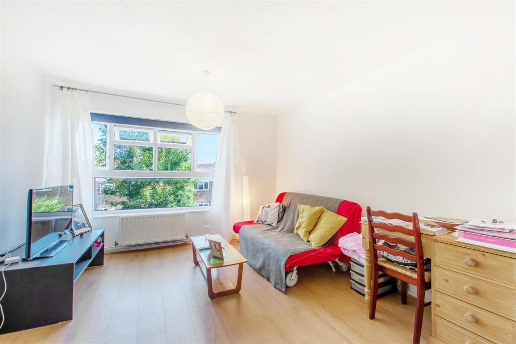 46 Laurel Grove SE20 8QN-3.jpg