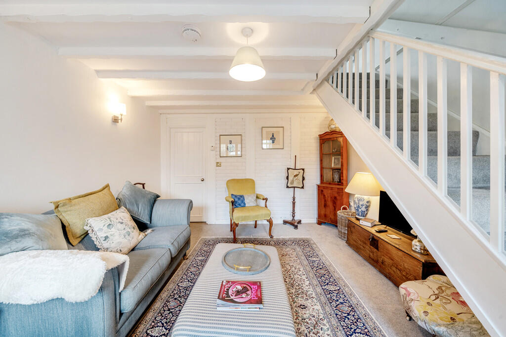 Living Room (livi...