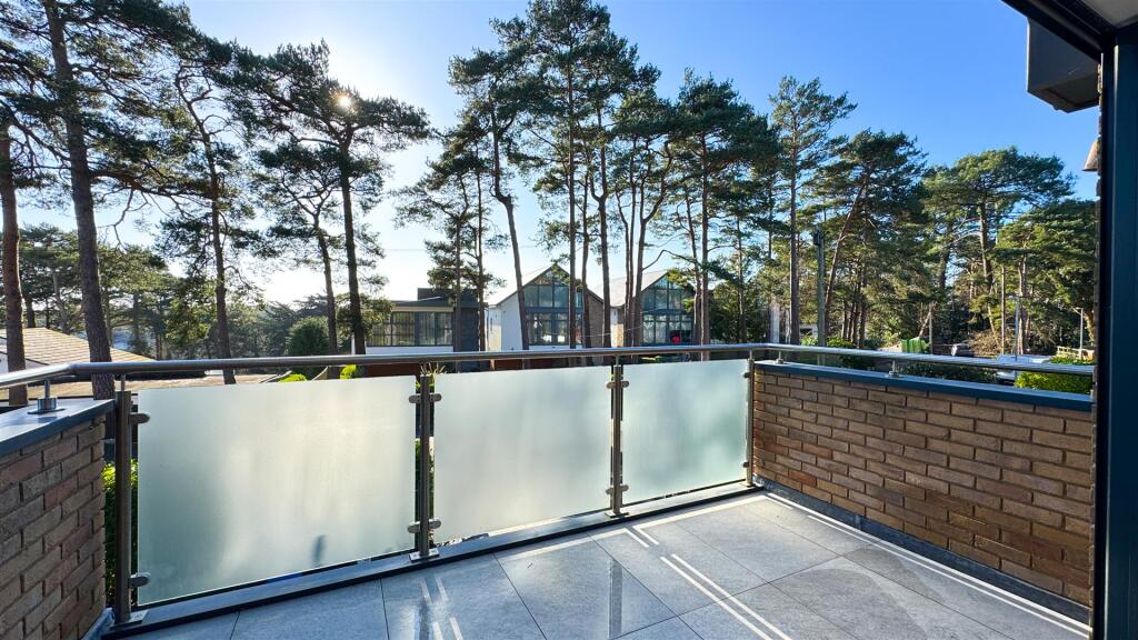 40 Clifton Road-01.jpg