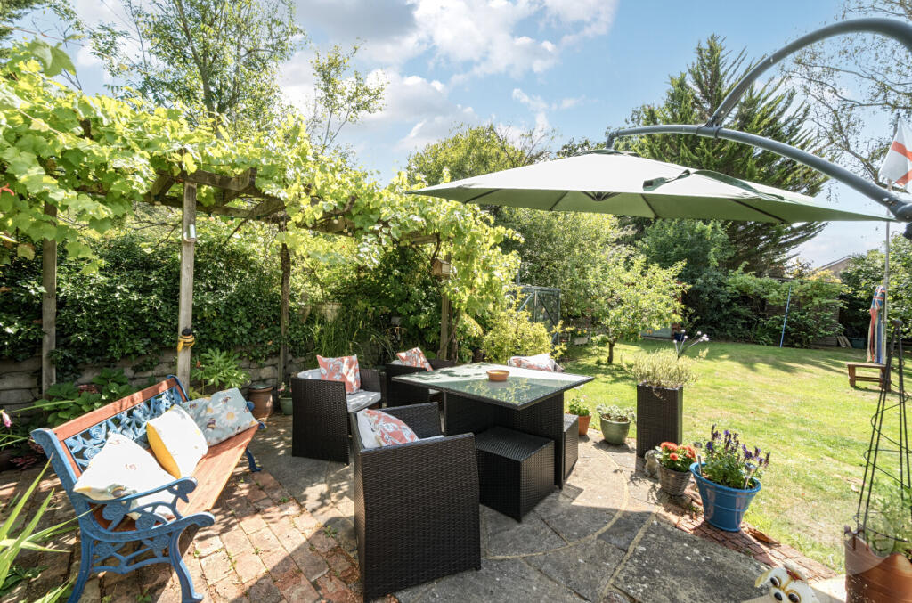 f0c2dd9f-9616-4f7...