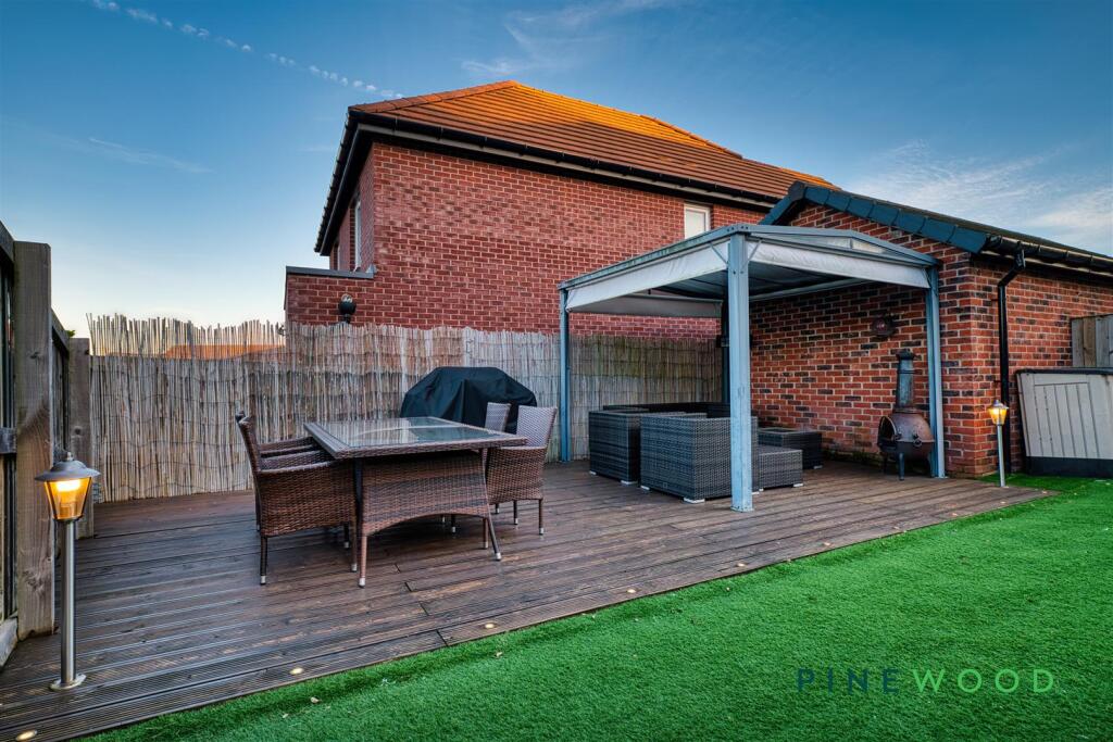 Baton Mount, Creswell, Worksop, S80