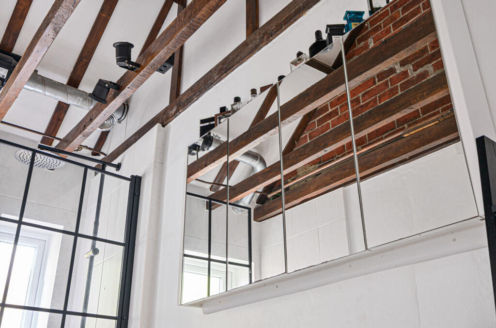 1358120-19-68d68d...