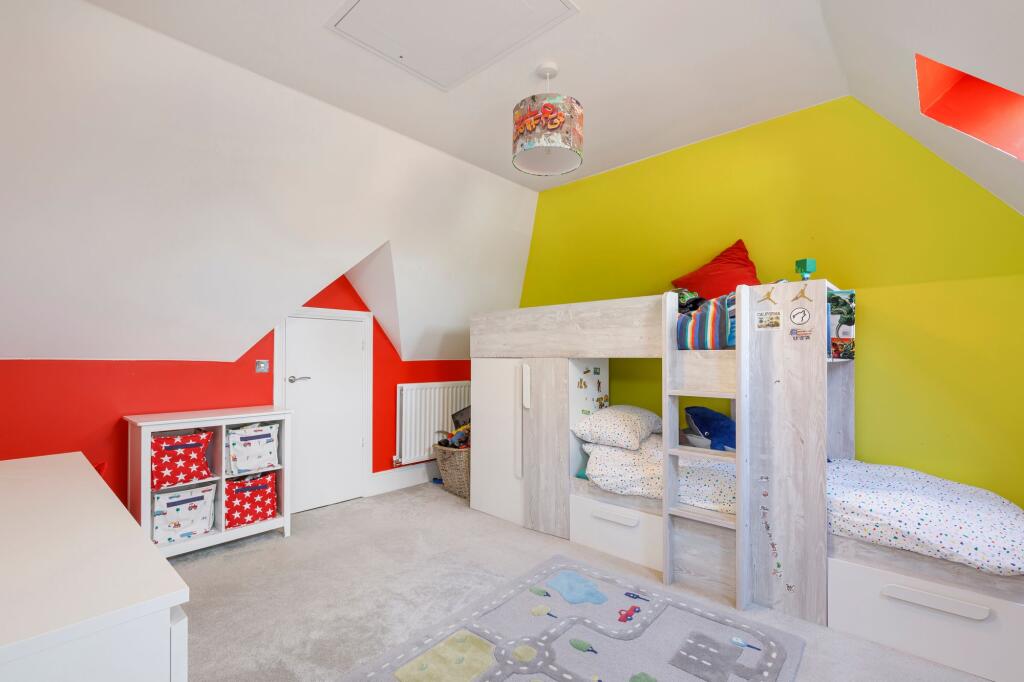 Fourth bedroom
