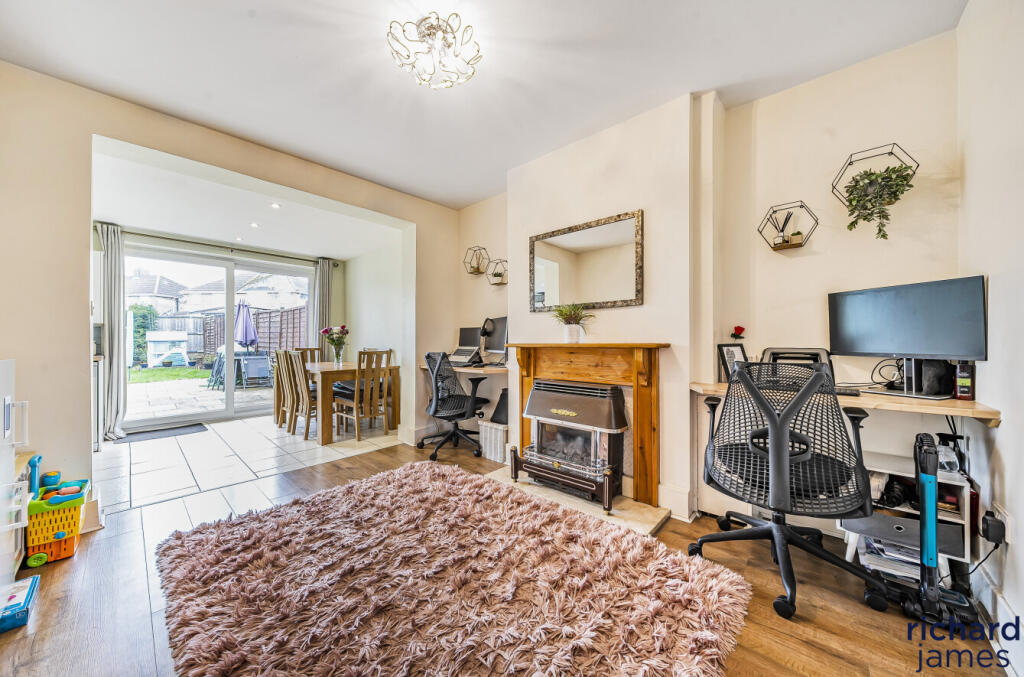 dc6332f9b7a84864961e1dc312ca62f4