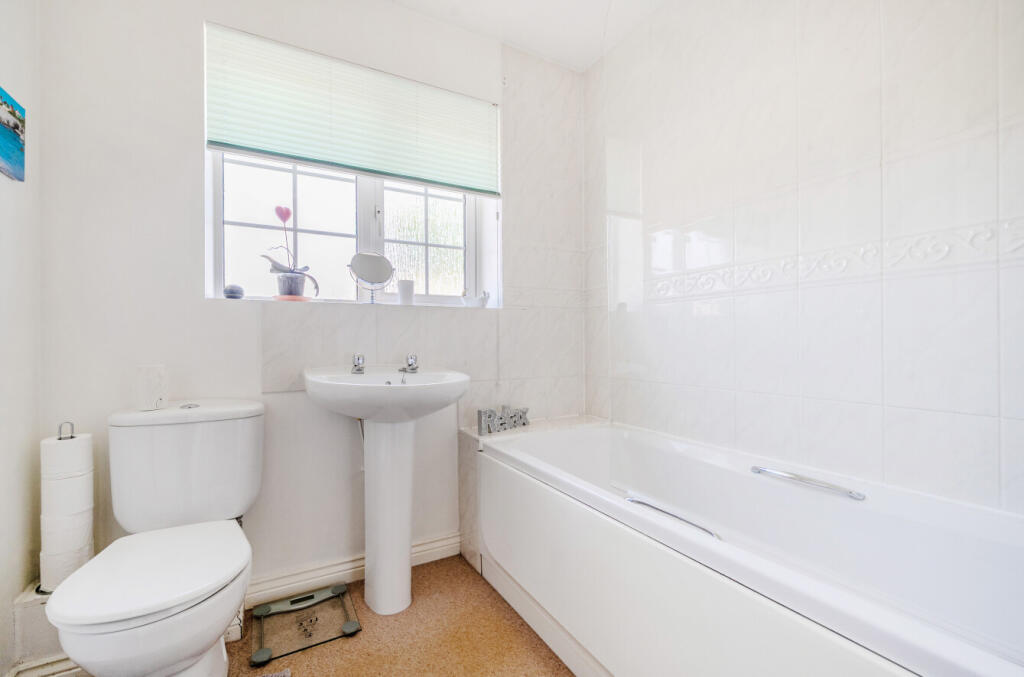 13-6824740f32fc6-...