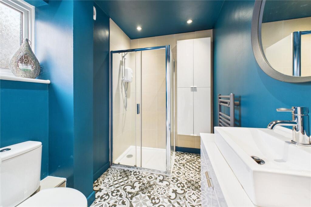 Downstairs Shower Rm