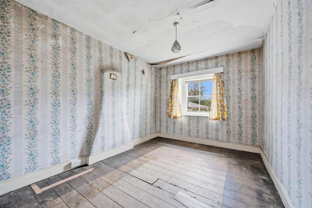 Saxton Mee Ashleigh Cottage 0008.jpg