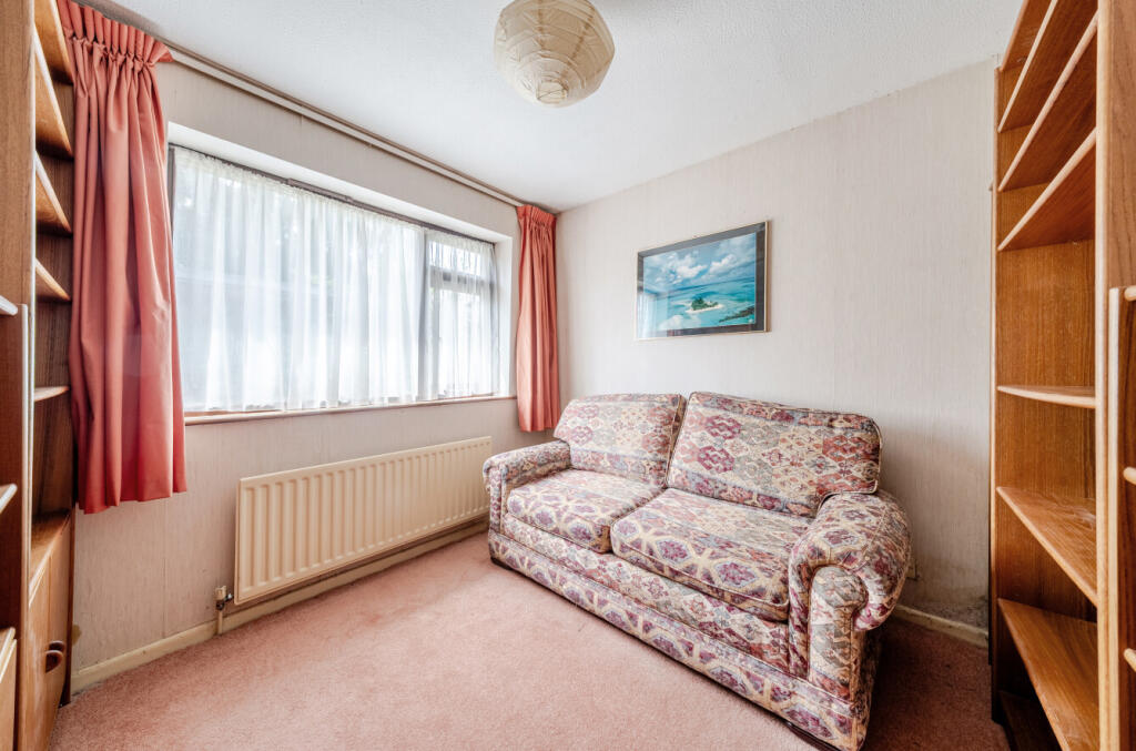 18-681b567d5e90d-...