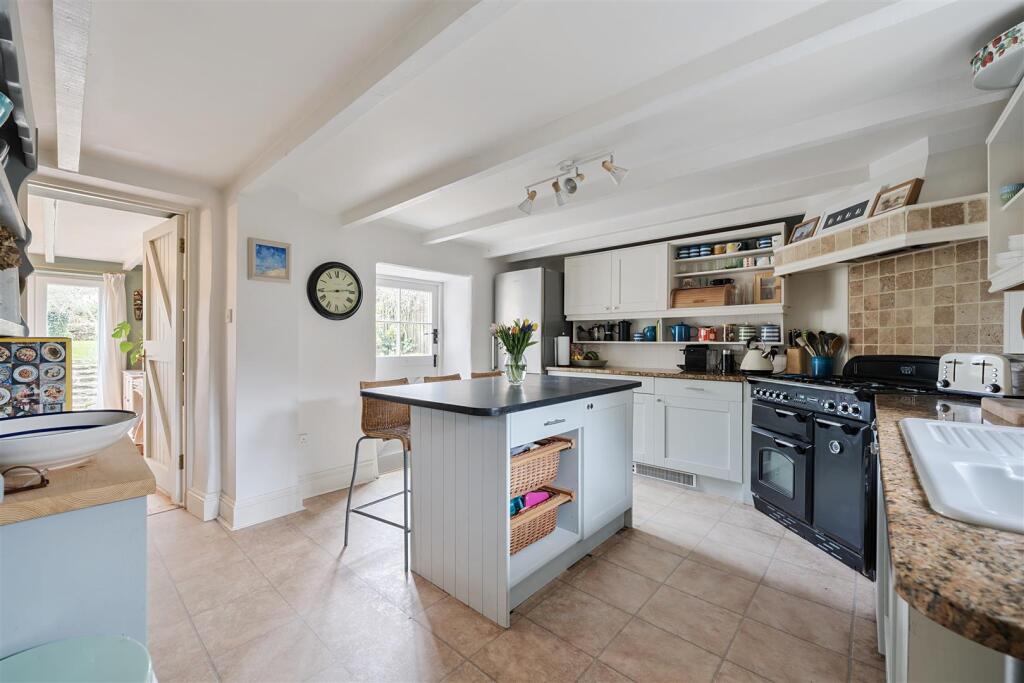 Kitchen.jpg