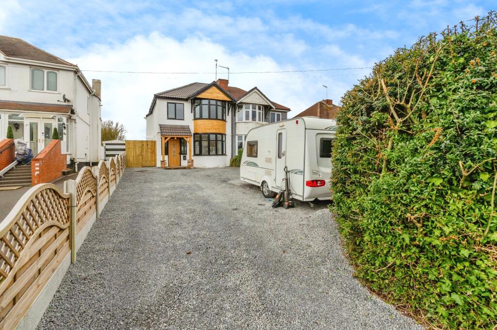 Front Elevation (Long)