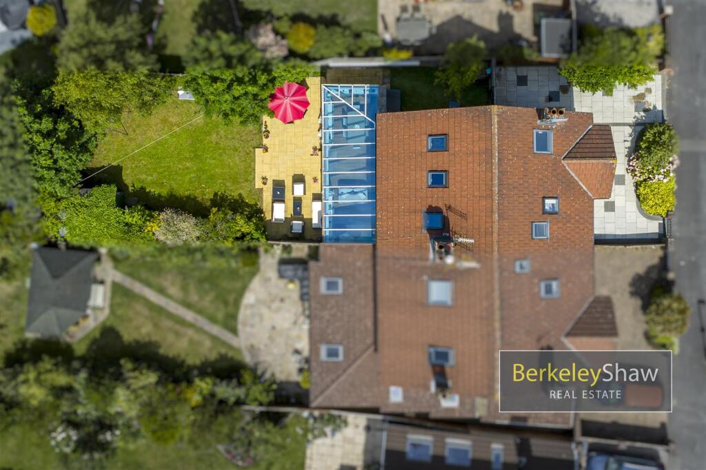 Moorland Avenue, Crosby