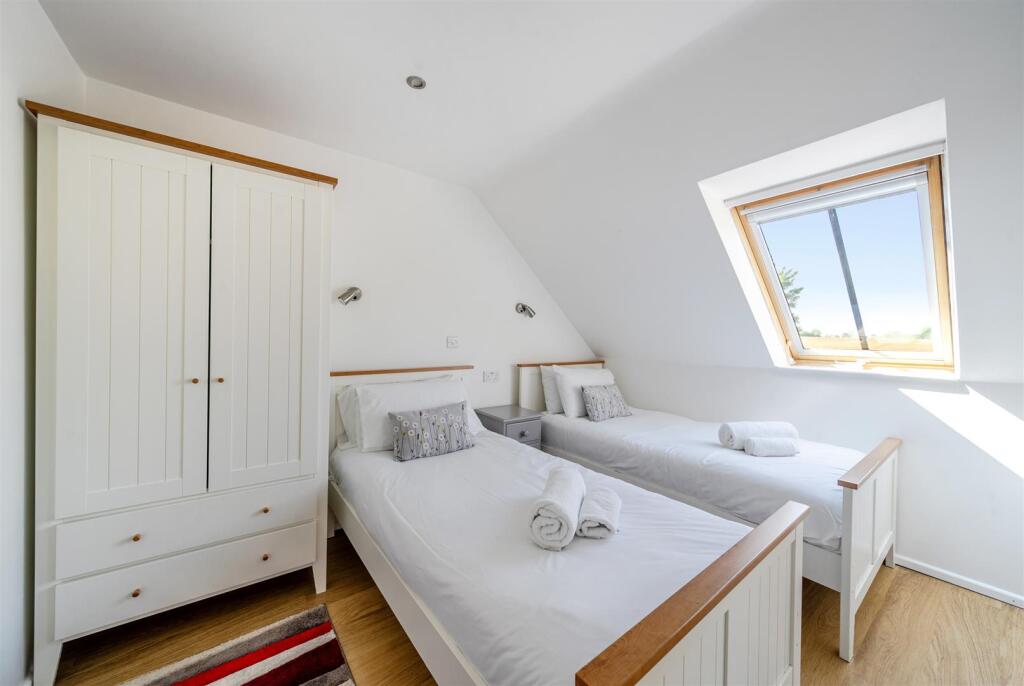 Holiday Cottages