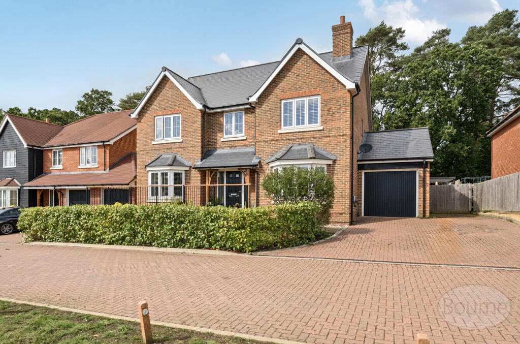 2bf79405-8a96-494...