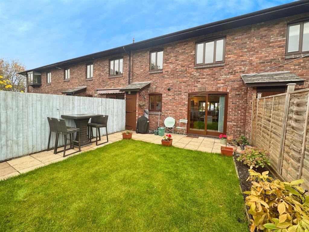 739ef929--45BD-A086-4608010E2D0B-96500-00001F2C630