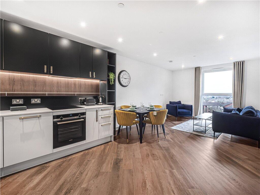 Reception/Kitchen