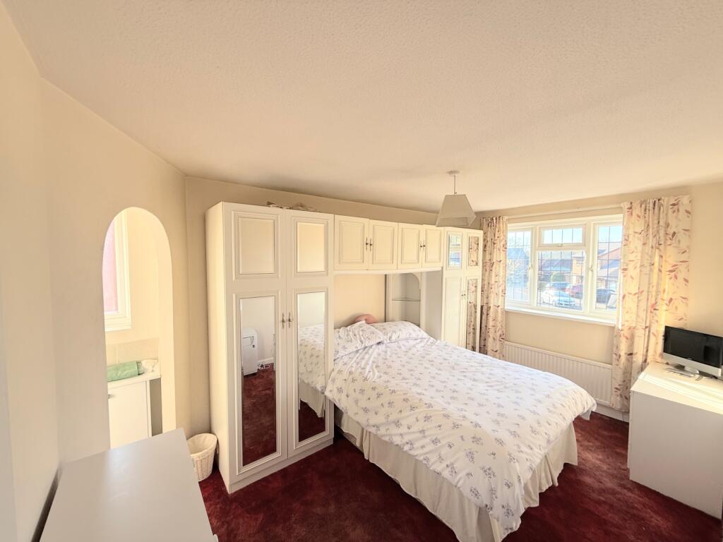 43A210EF-A6F7-4589-9B57-C525FF160234