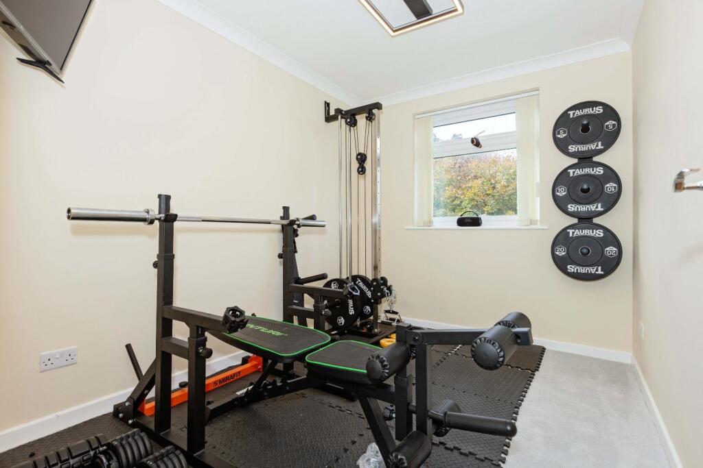 Russell Court_11.jpg