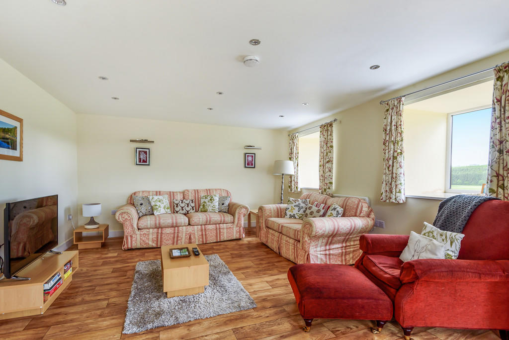 Open Plan Dining ...