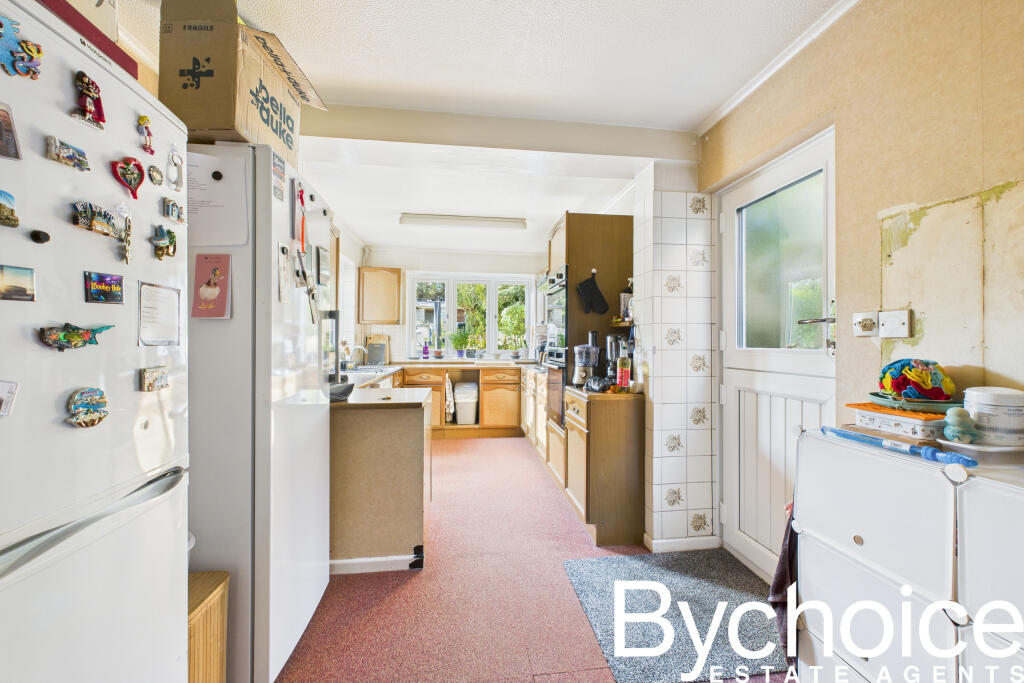 CAM05454G0-PR0057-STILL007