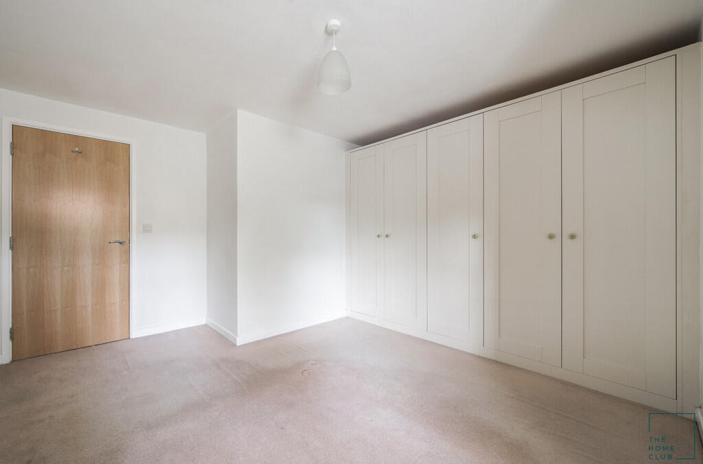 23662f52-c812-4ad...