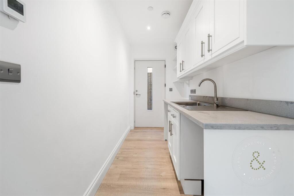 The Paddock (19).jpg