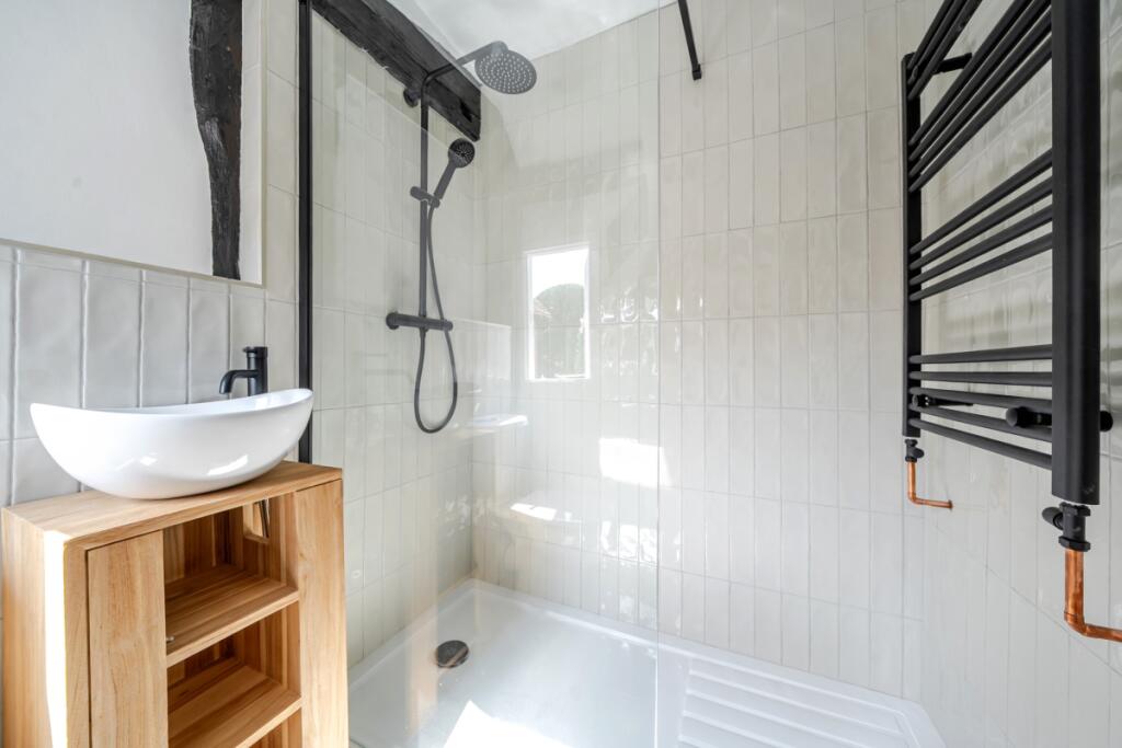 1340042-17-689f44...