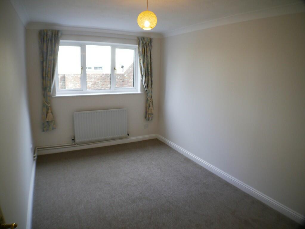 Bedroom 1 with Wardr