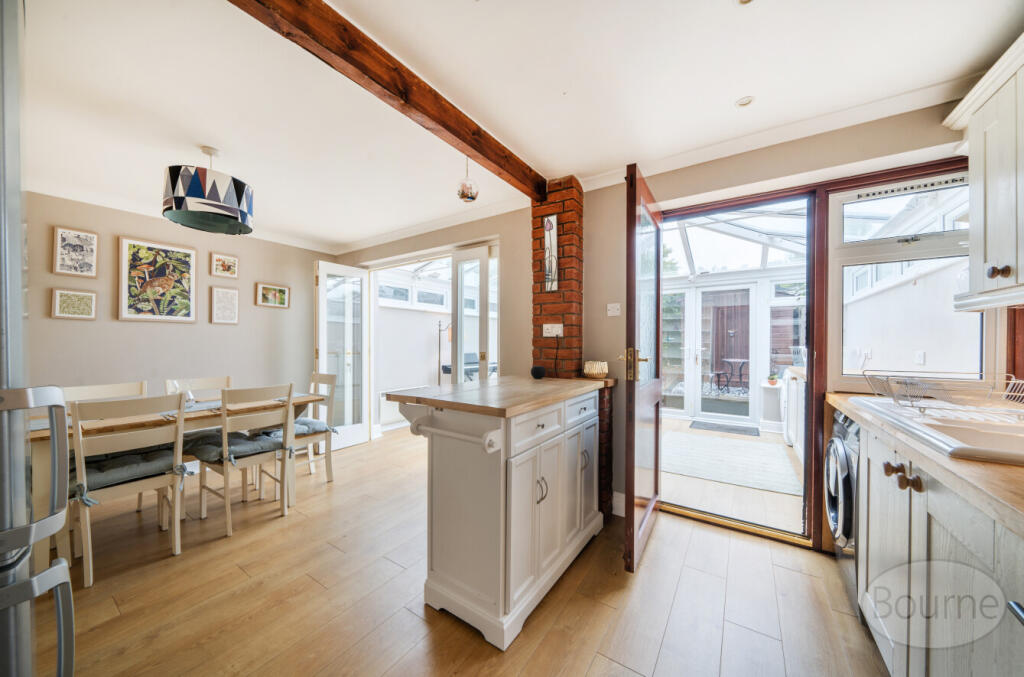 2f3103b3-e4a3-4df...