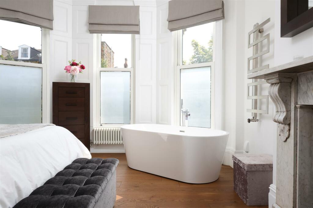 GF 23 Beaconsfield Road 14.JPG