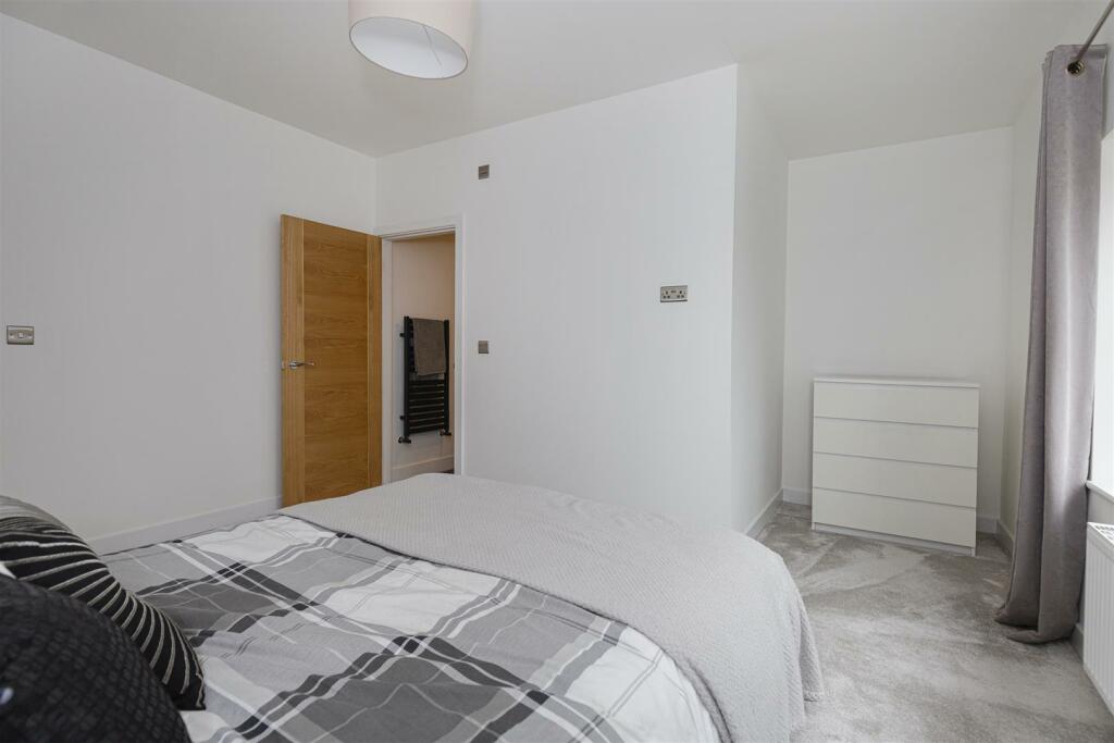 Bramleys Estate Agents - Snelsins Road - Cleckheat