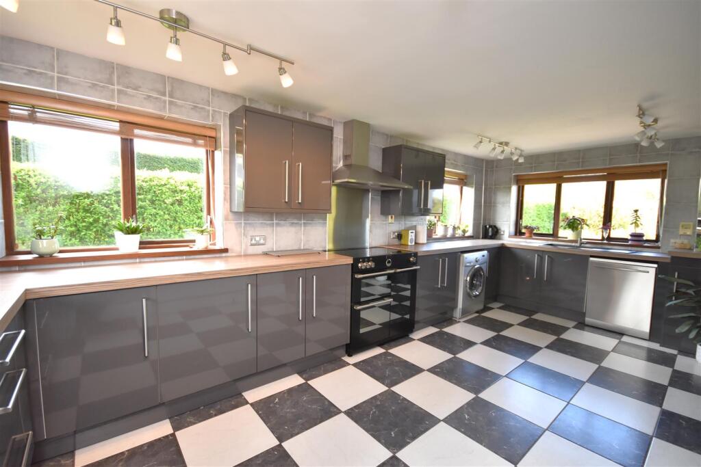 DSC_0858 - Copy (3).JPG