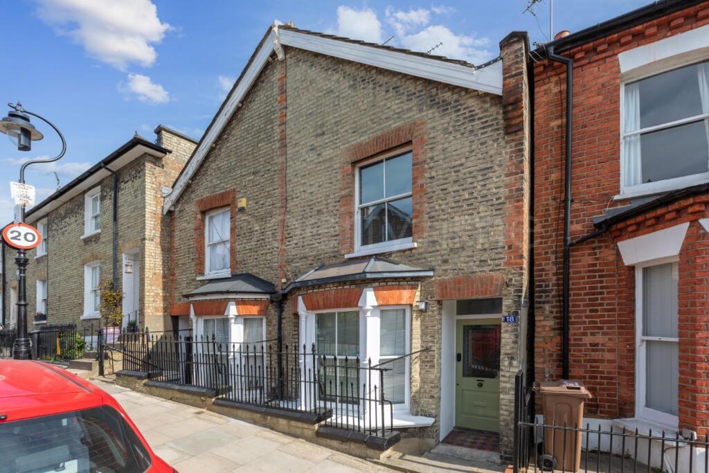 Holmesdale Road, Highgate, London, N6