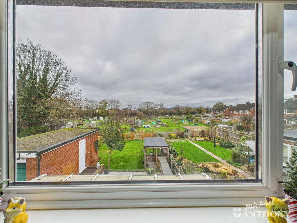 7fdb7d20f12741a4a69e7491dc68f100_80_CAM03218G0-PR0