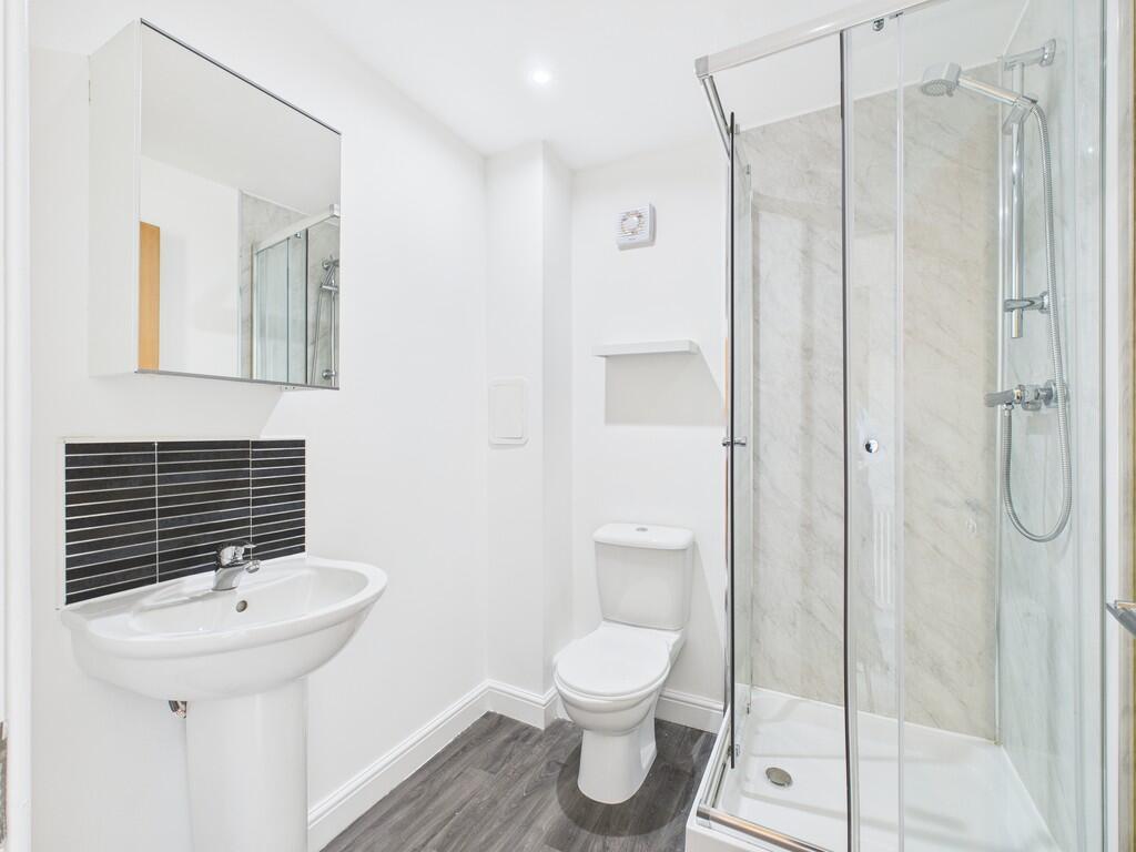 CAM05526G0-PR0039...