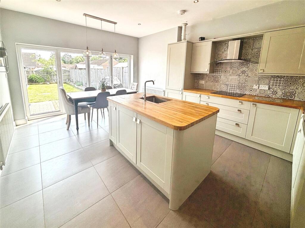 Breakfast Kitchen