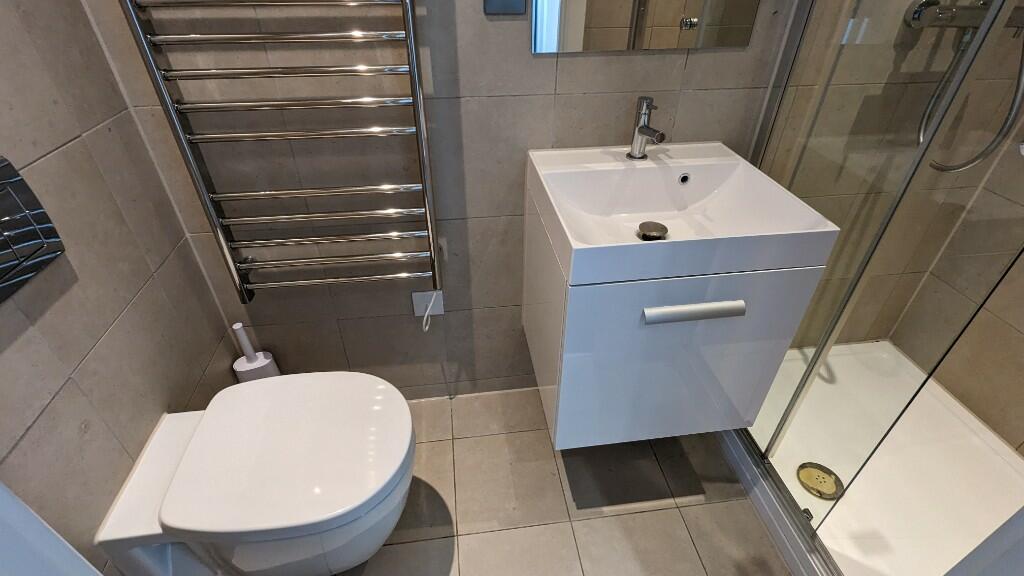 Ensuite