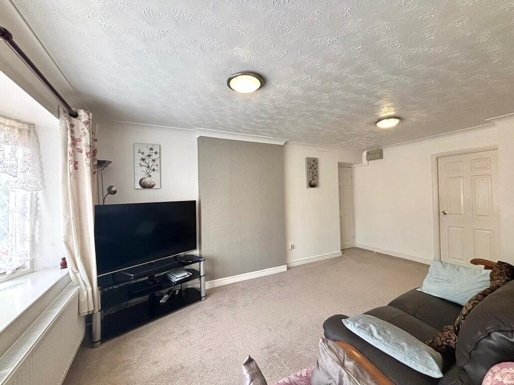 second living roo...