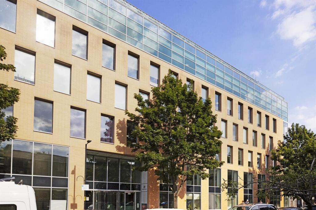Flat 5, 30, Park Stree Borough Market, London Brid