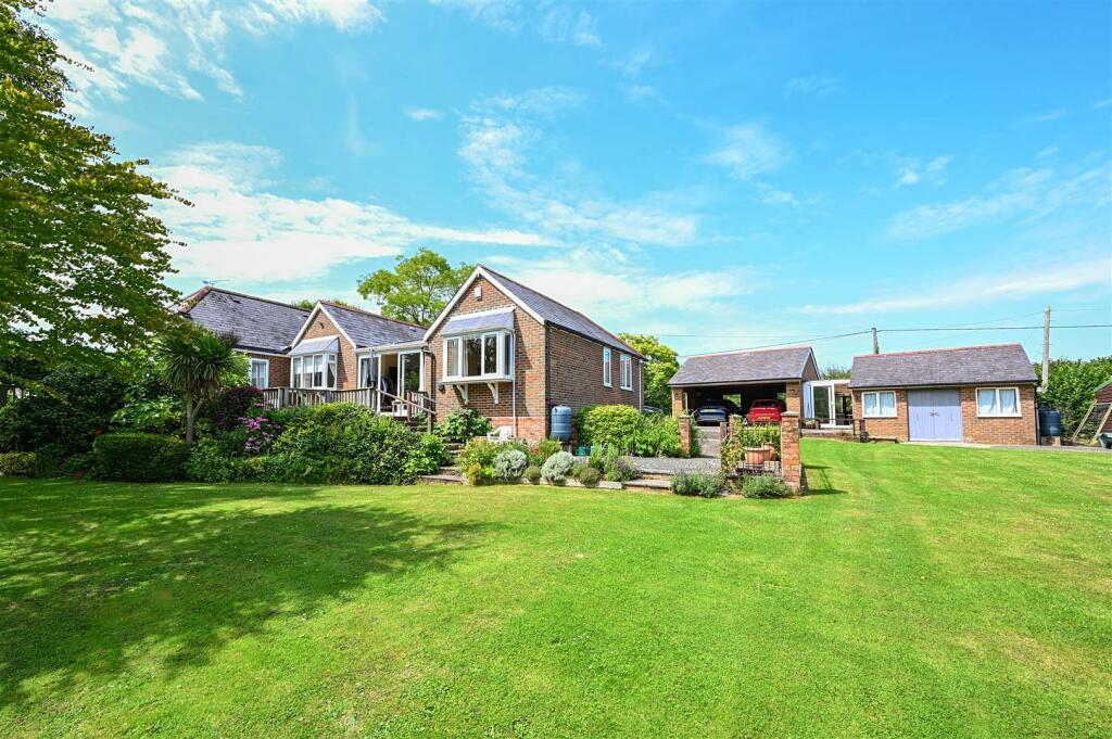 St.Helens View - Parsonage Lane - TN35 4SH (33).jp