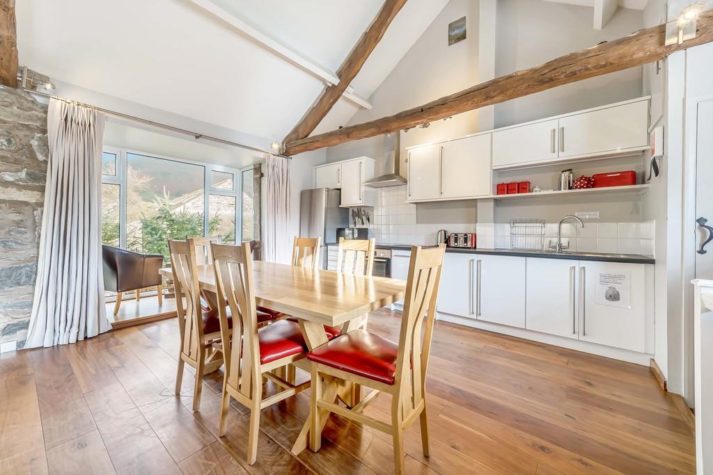 Living Room / Din...