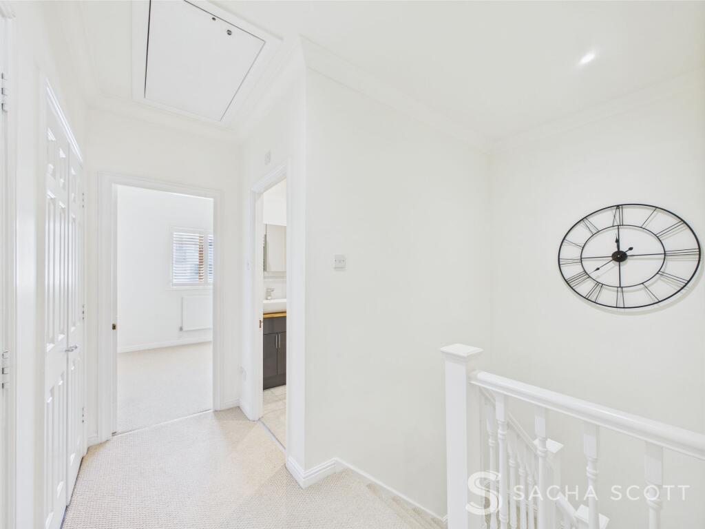 2nd Floor Landing